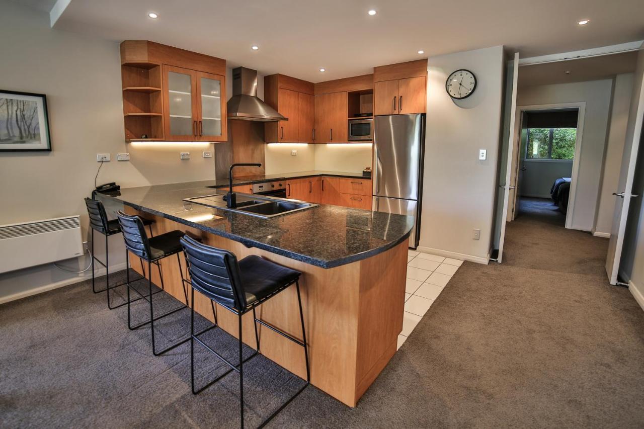 Lakeside Apartments Wanaka Esterno foto