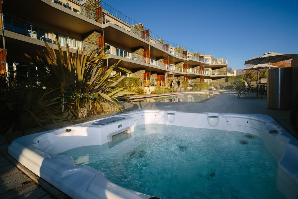 Lakeside Apartments Wanaka Esterno foto